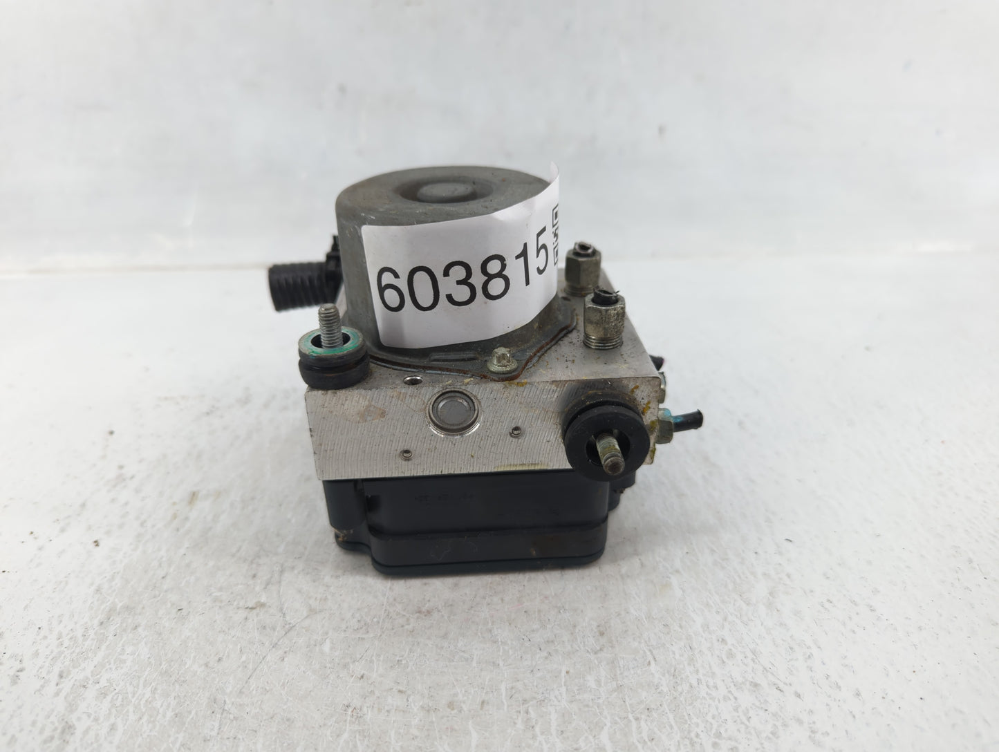 2015-2016 Nissan Rogue ABS Pump Control Module Replacement P/N:47660 3HA1A Fits Fits 2015 2016 OEM Used Auto Parts - Oemused