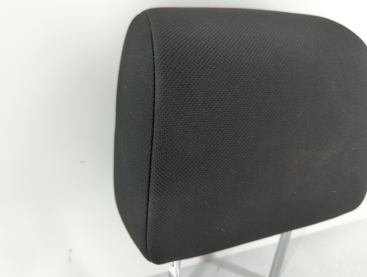 2015 Nissan Rogue Headrest Head Rest Rear Center Seat Black 619918 - Oemusedautoparts1.com