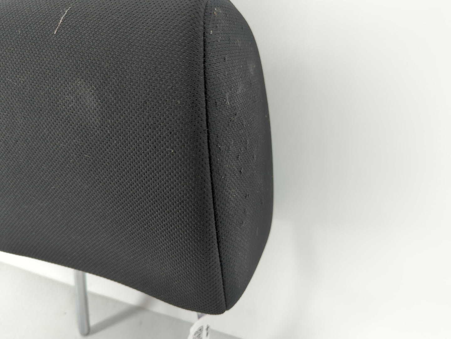 2015 Nissan Rogue Headrest Head Rest Front Driver Passenger Seat Black - Oemusedautoparts1.com