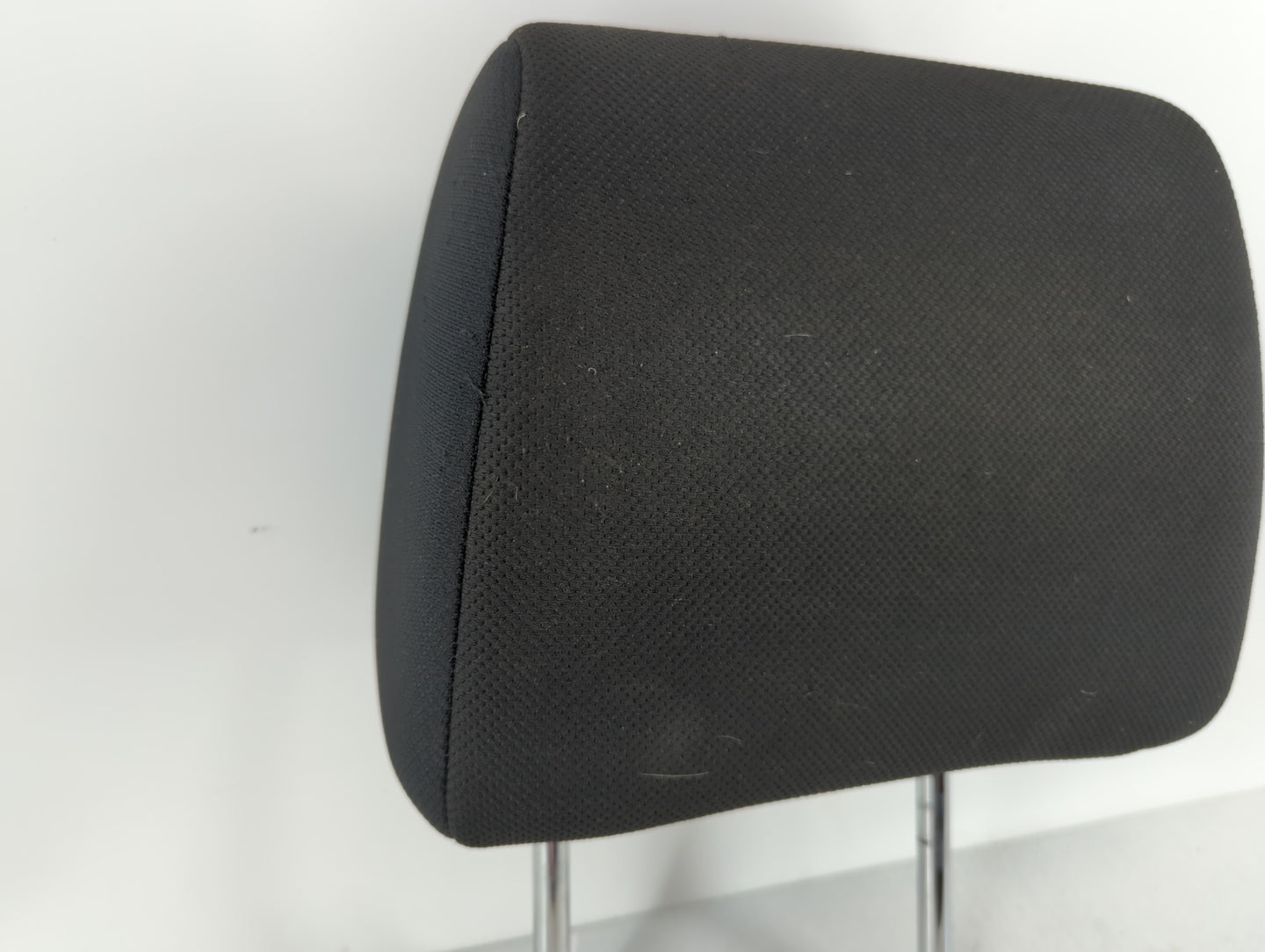 2015 Nissan Rogue Headrest Head Rest Front Driver Passenger Seat Black - Oemusedautoparts1.com
