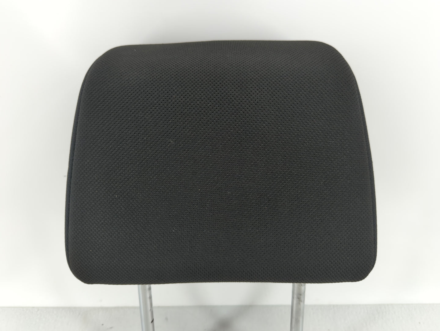 2015 Nissan Rogue Headrest Head Rest Front Driver Passenger Seat Black - Oemusedautoparts1.com