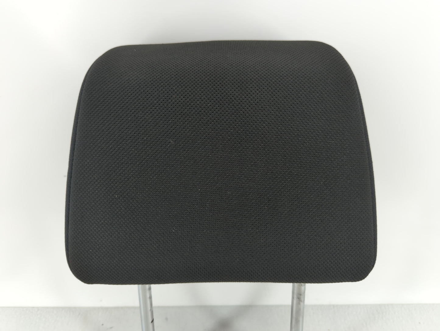 2015 Nissan Rogue Headrest Head Rest Front Driver Passenger Seat Black - Oemusedautoparts1.com