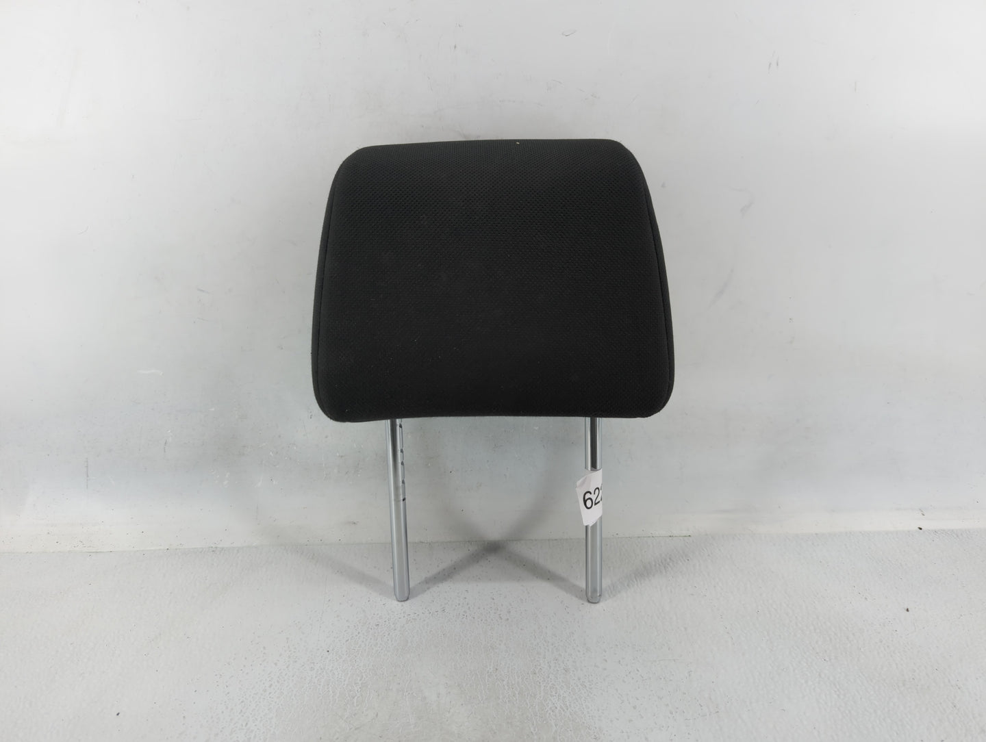 2015 Nissan Rogue Headrest Head Rest Front Driver Passenger Seat Fits OEM Used Auto Parts - Oemusedautoparts1.com