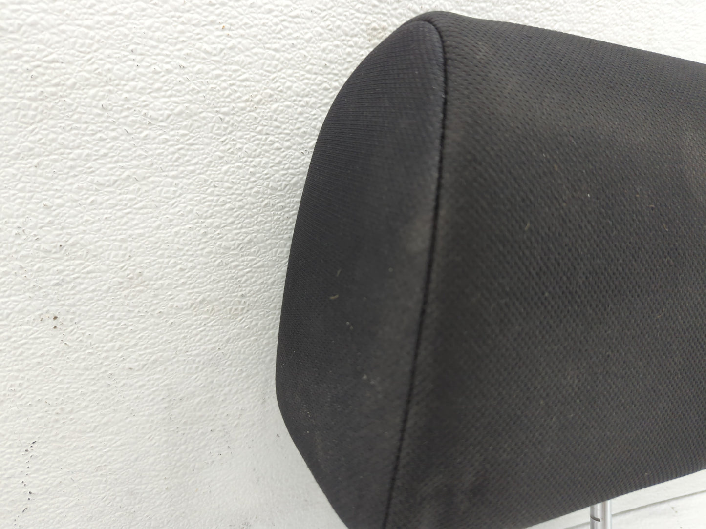 2015 Nissan Rogue Headrest Head Rest Front Driver Passenger Seat Fits OEM Used Auto Parts - Oemusedautoparts1.com
