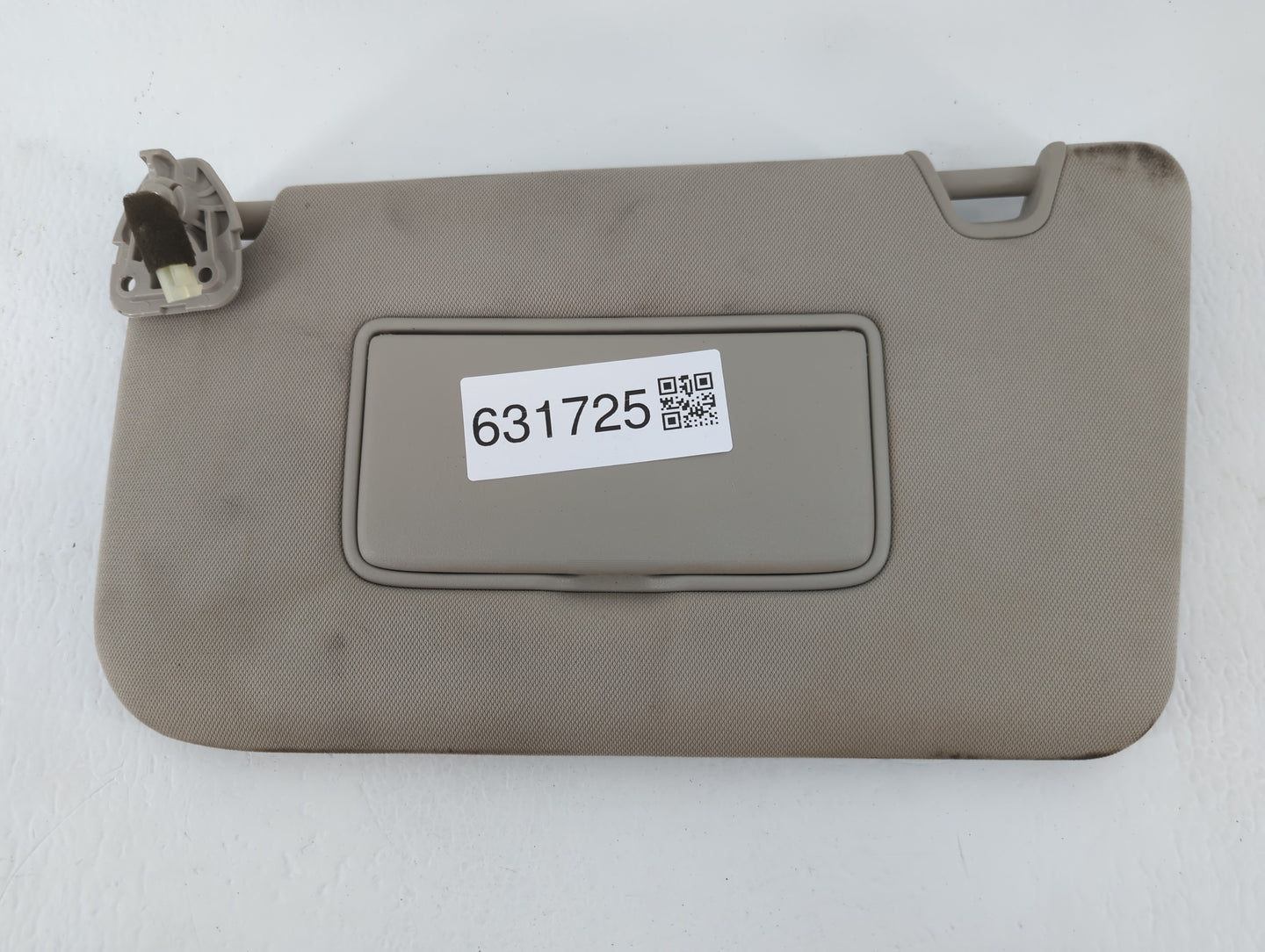 2014-2017 Nissan Rogue Sun Visor Shade Replacement Passenger Right Mirror Fits Fits 2014 2015 2016 2017 OEM Used Auto Parts 