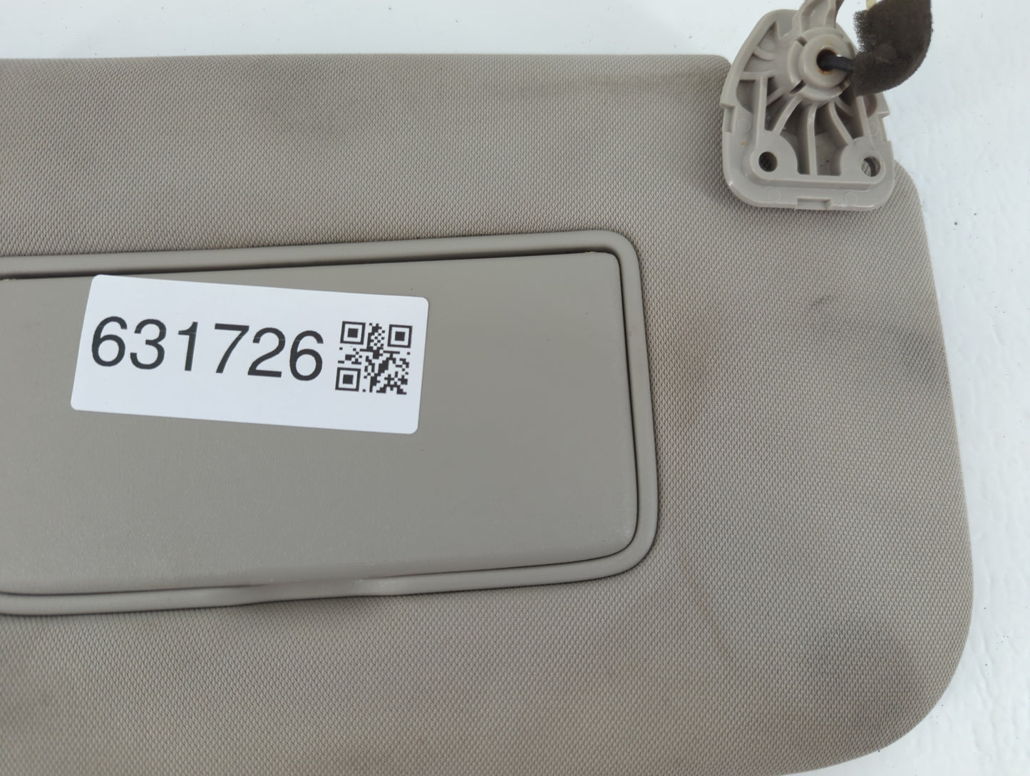 2014-2017 Nissan Rogue Sun Visor Shade Replacement Passenger Right Mirror Fits Fits 2014 2015 2016 2017 OEM Used Auto Parts 