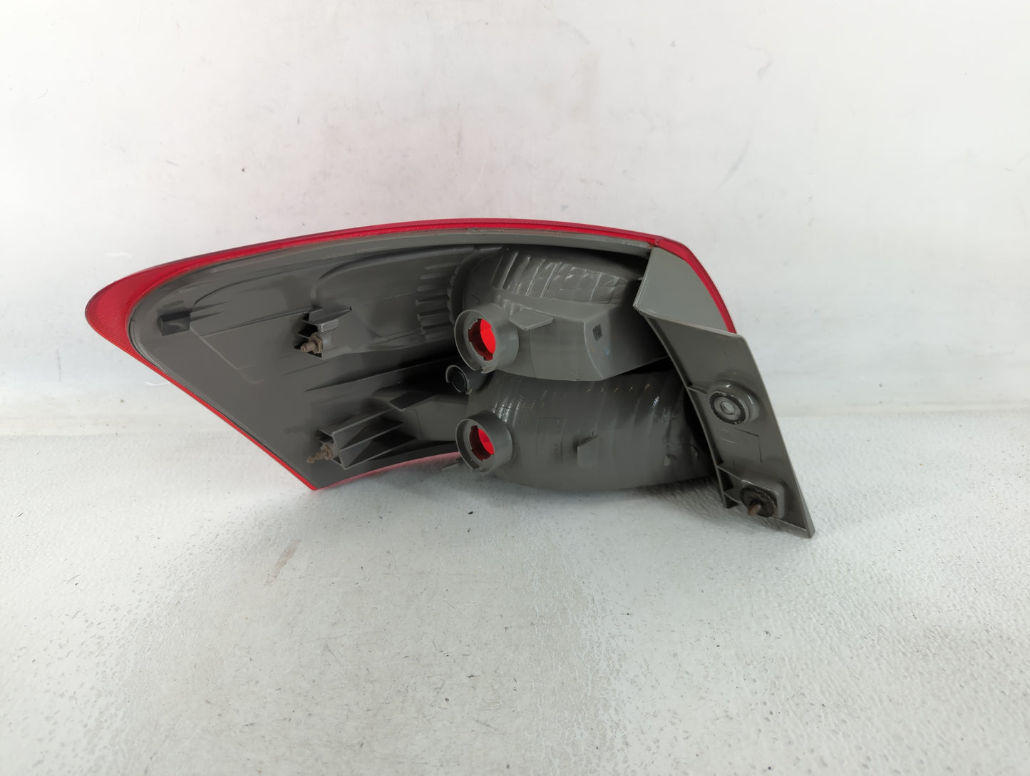 2008-2015 Nissan Rogue Tail Light Assembly Passenger Right OEM P/N:C83 Fits Fits 2008 2009 2010 2011 2012 2013 2014 2015 OEM