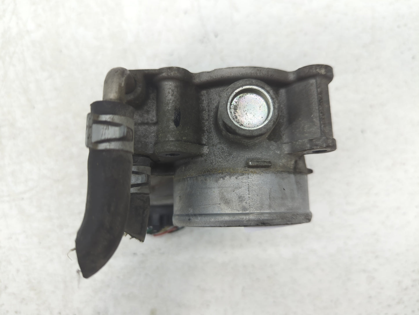 2014-2020 Nissan Rogue Throttle Body Fits Fits 2013 2014 2015 2016 2017 2018 2019 2020 OEM Used Auto Parts - Oemusedautopart