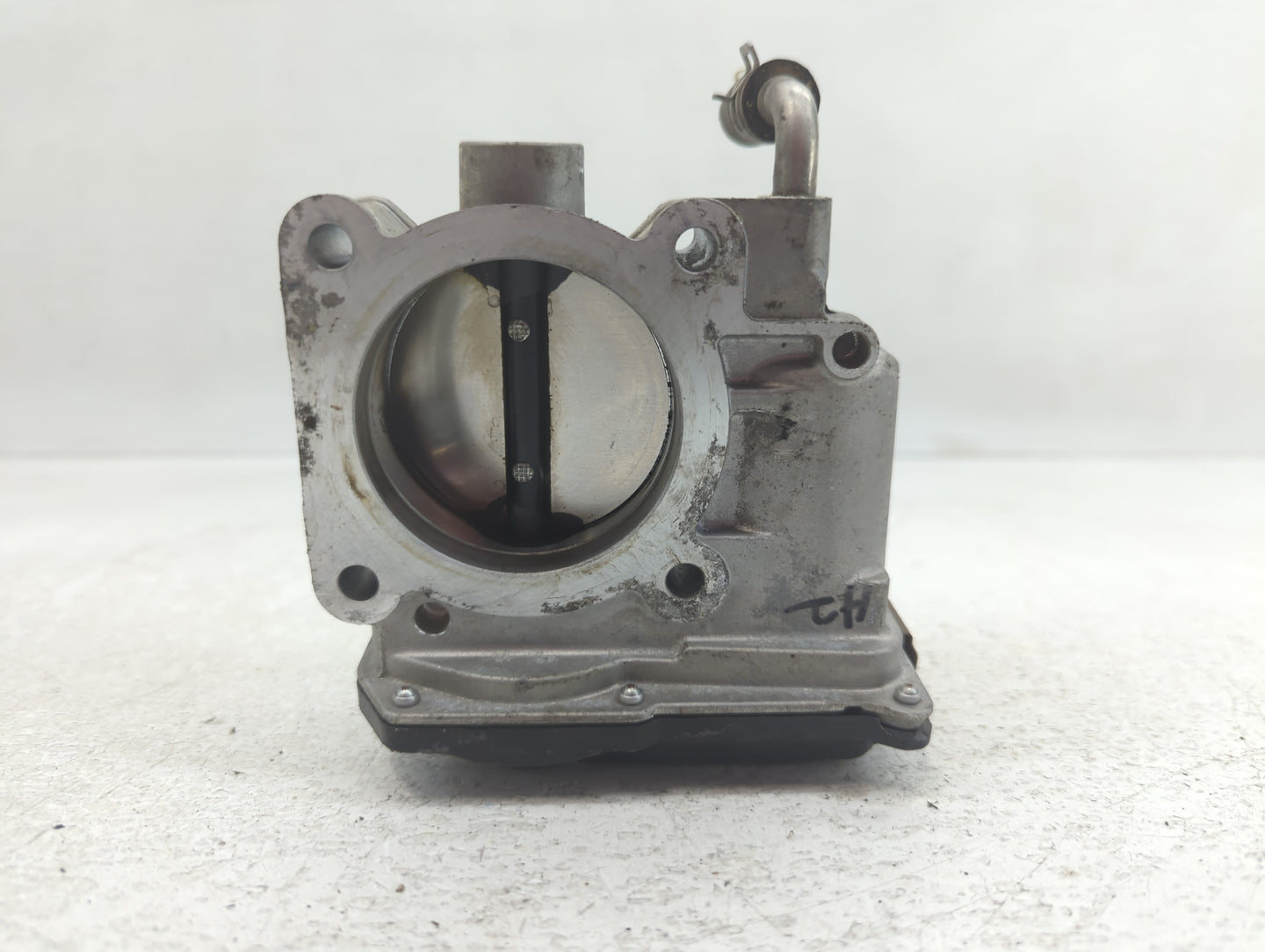 2014-2020 Nissan Rogue Throttle Body P/N:02248 3TA60-01 Fits Fits 2013 2014 2015 2016 2017 2018 2019 2020 OEM Used Auto Part