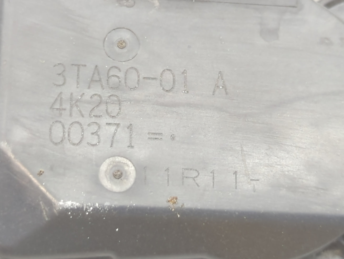 2014-2020 Nissan Rogue Throttle Body P/N:00371 3TA60-01 A Fits Fits 2013 2014 2015 2016 2017 2018 2019 2020 OEM Used Auto Pa