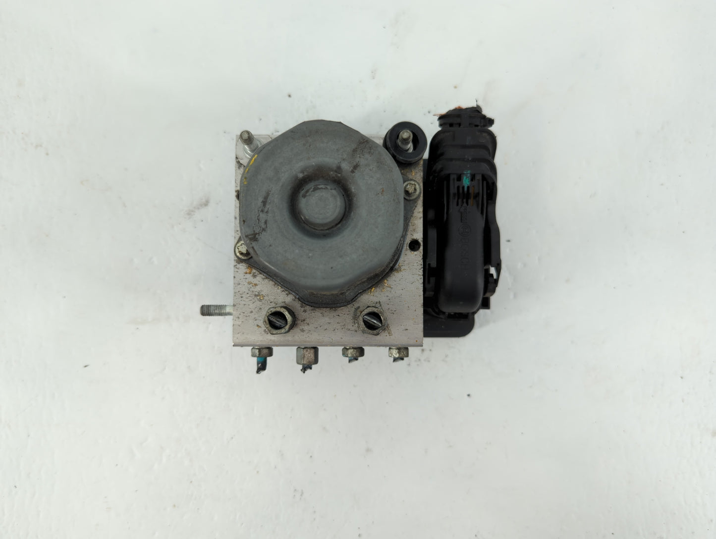 2015-2016 Nissan Rogue ABS Pump Control Module Replacement P/N:47660 5HA1A Fits Fits 2015 2016 OEM Used Auto Parts - Oemused