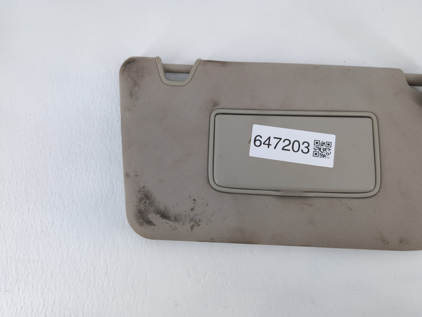 2014-2017 Nissan Rogue Sun Visor Shade Replacement Passenger Right Mirror Fits Fits 2014 2015 2016 2017 OEM Used Auto Parts 