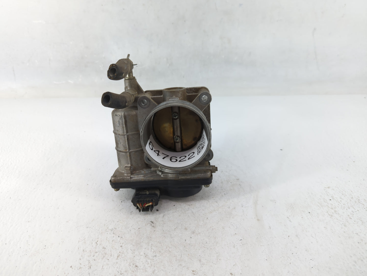 2011-2015 Nissan Rogue Throttle Body P/N:0901H RME60-15 Fits Fits 2011 2012 2013 2014 2015 OEM Used Auto Parts - Oemusedauto