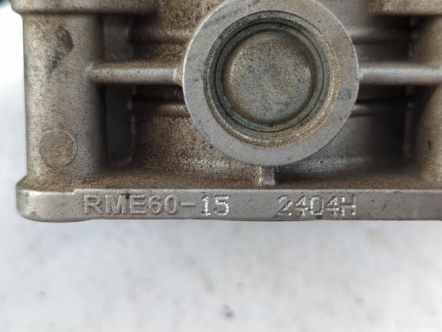 2011-2015 Nissan Rogue Throttle Body P/N:0901H RME60-15 Fits Fits 2011 2012 2013 2014 2015 OEM Used Auto Parts - Oemusedauto