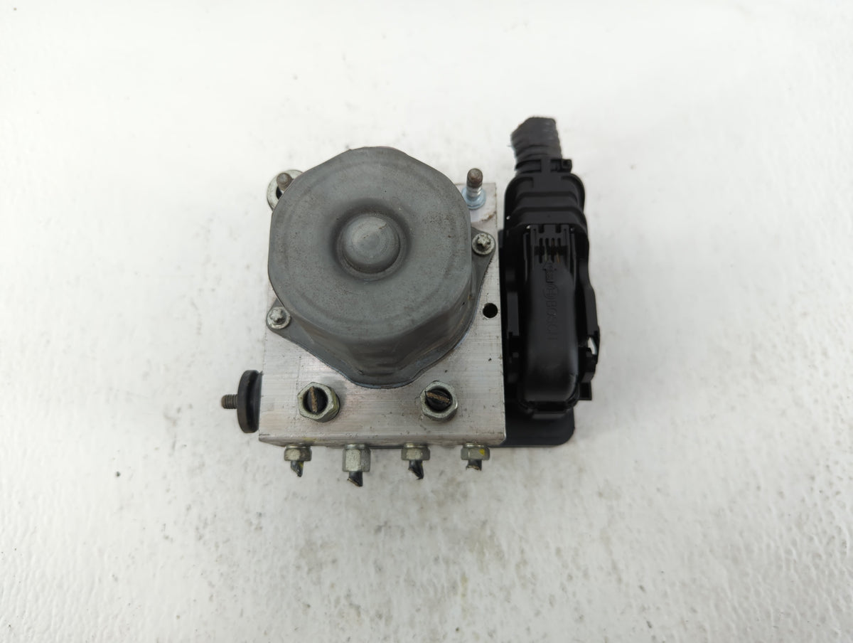 2014-2015 Nissan Rogue Anti-Lock Brake ABS Pump Module Actuator OEM P/N:47660-4BA0A Fits Fits 2014 2015 OEM Used Auto Parts 