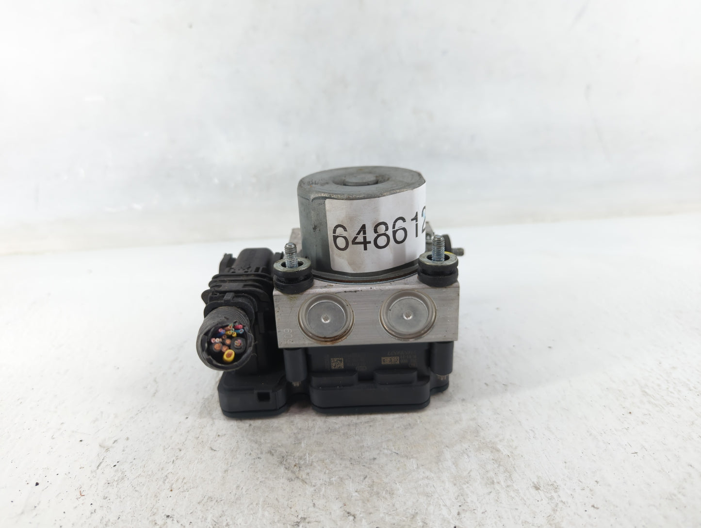 2014-2015 Nissan Rogue ABS Pump Control Module Replacement P/N:47660-4BA0A Fits Fits 2014 2015 OEM Used Auto Parts - Oemused