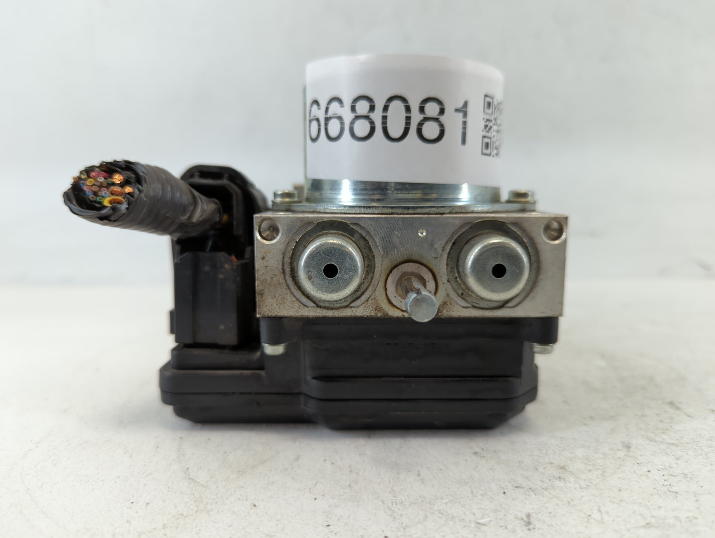 2012-2015 Nissan Rogue ABS Pump Control Module Replacement P/N:4Z05K111 Fits Fits 2012 2013 2014 2015 OEM Used Auto Parts - 
