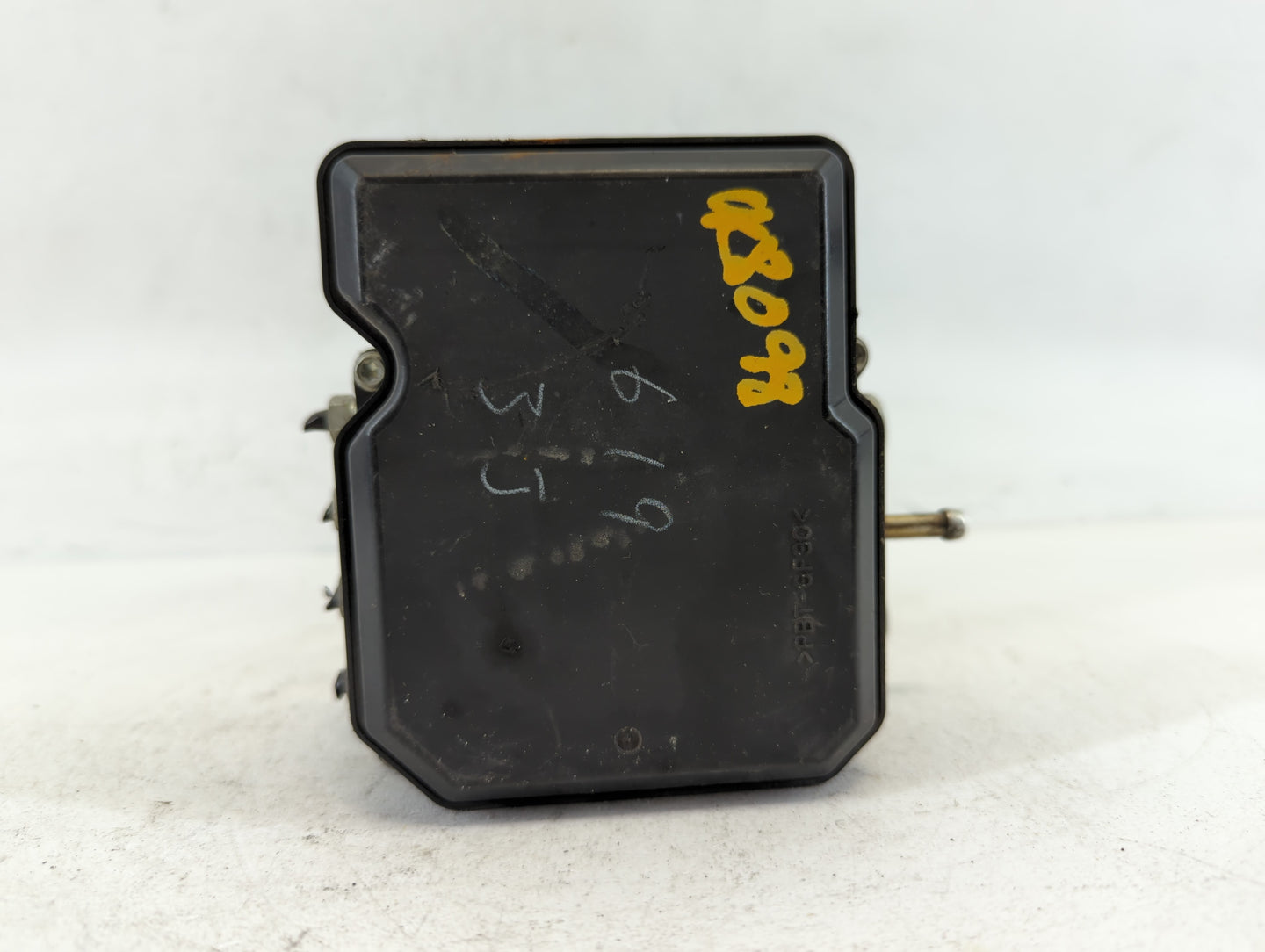 2012-2015 Nissan Rogue ABS Pump Control Module Replacement P/N:4Z05K111 Fits Fits 2012 2013 2014 2015 OEM Used Auto Parts - 