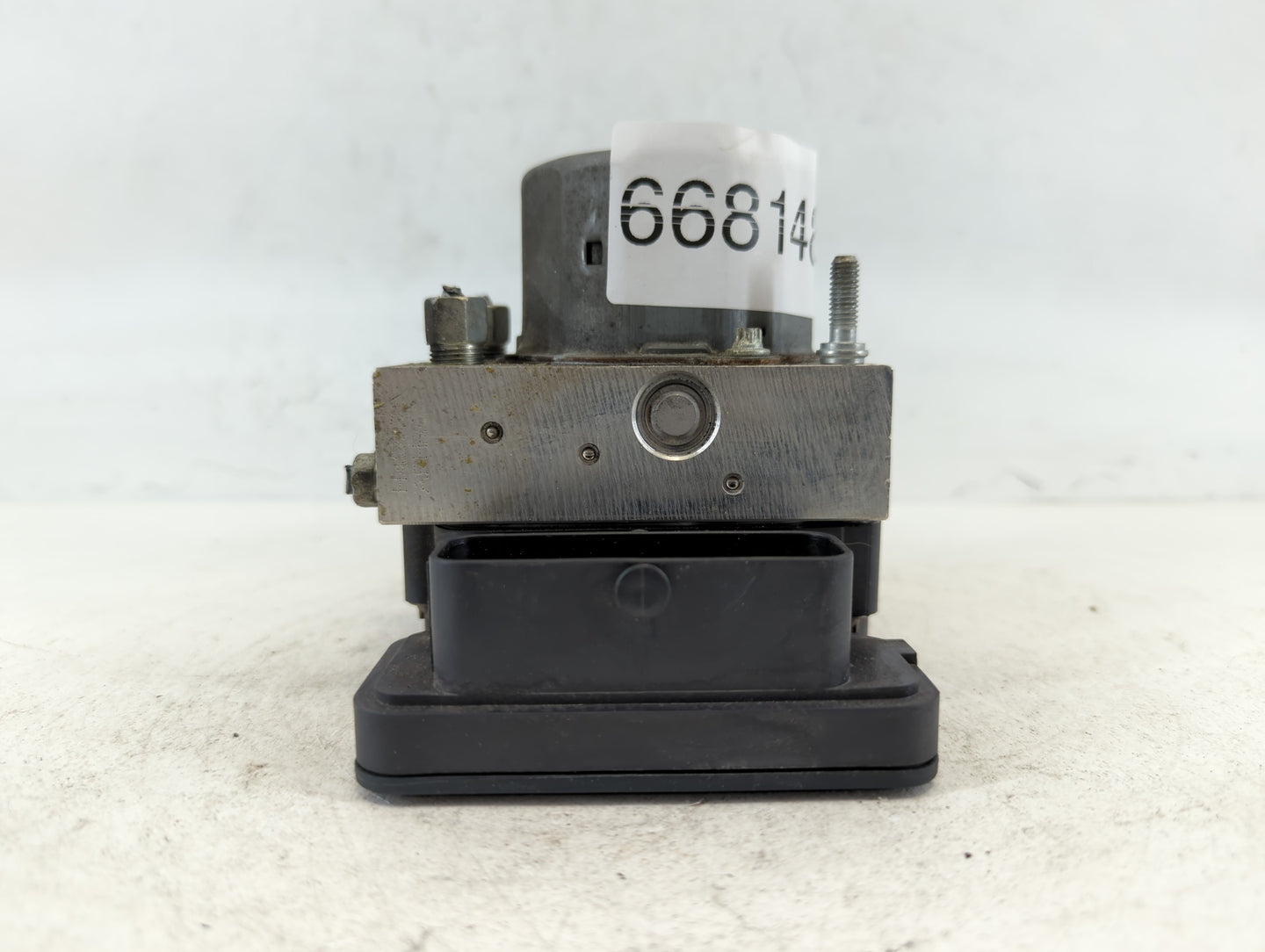 2015-2016 Nissan Rogue ABS Pump Control Module Replacement P/N:47660 5HA0A Fits Fits 2015 2016 OEM Used Auto Parts - Oemused