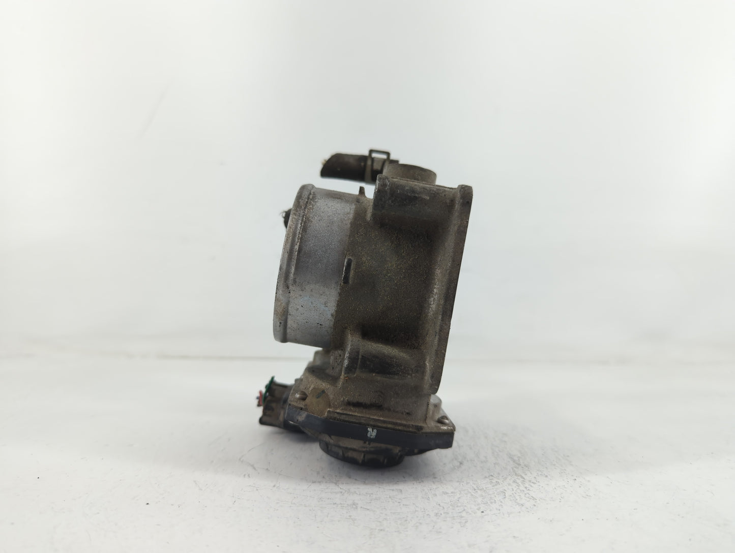 2014-2020 Nissan Rogue Throttle Body P/N:5D29 00102 3IA60-01 A Fits Fits 2013 2014 2015 2016 2017 2018 2019 2020 OEM Used Au