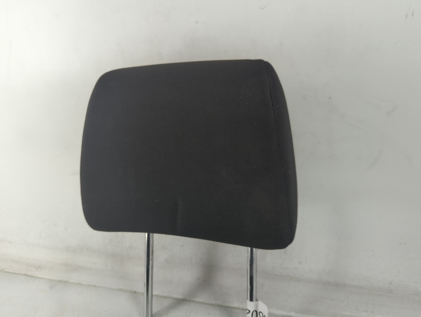2015 Nissan Rogue Headrest Head Rest Front Driver Passenger Seat Black - Oemusedautoparts1.com
