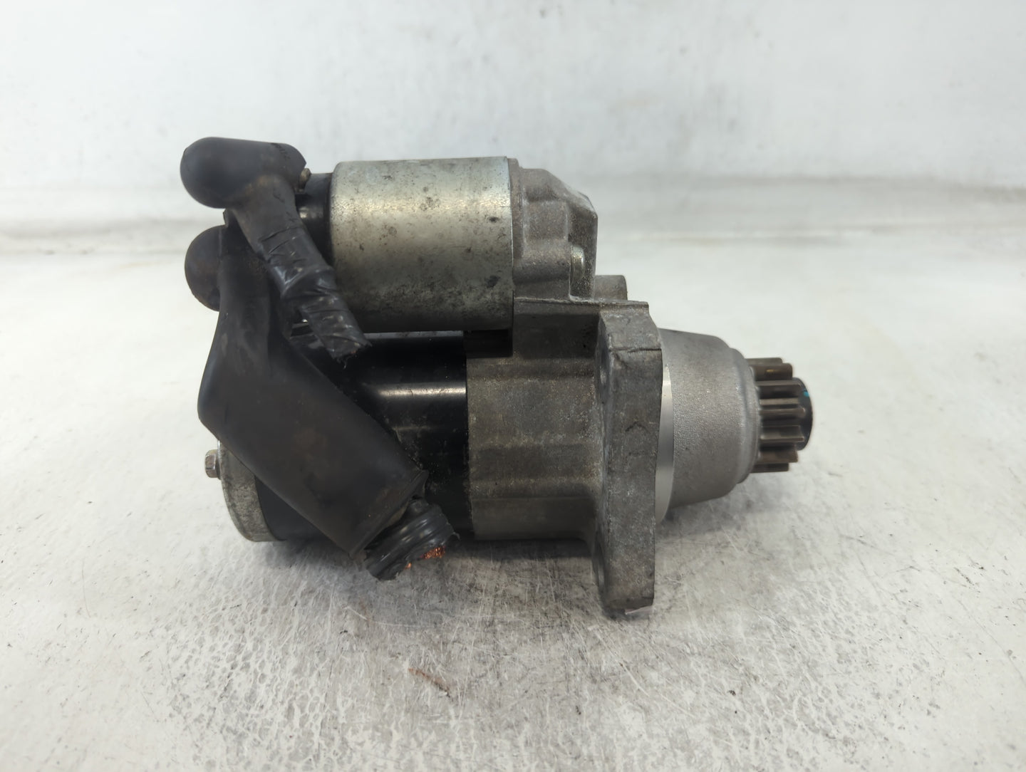 2015-2020 Nissan Rogue Car Starter Motor Solenoid OEM P/N:M000TB0072 23300 3TA0C Fits Fits 2015 2016 2017 2018 2019 2020 OEM