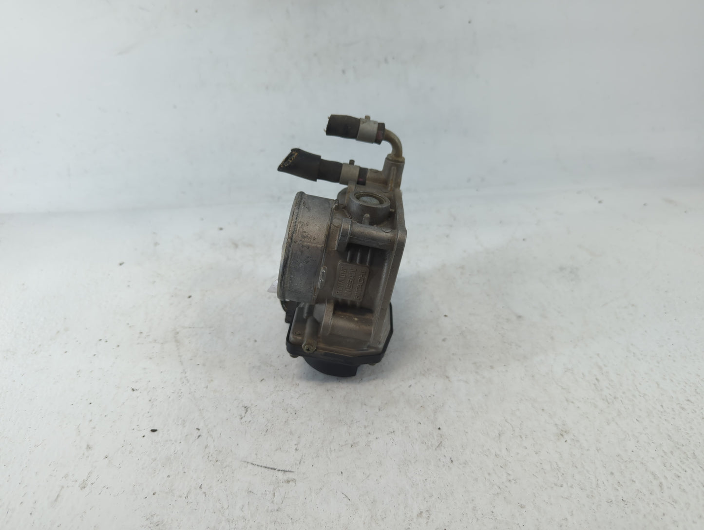 2011-2015 Nissan Rogue Throttle Body P/N:RME60-15 Fits Fits 2011 2012 2013 2014 2015 OEM Used Auto Parts - Oemusedautoparts1