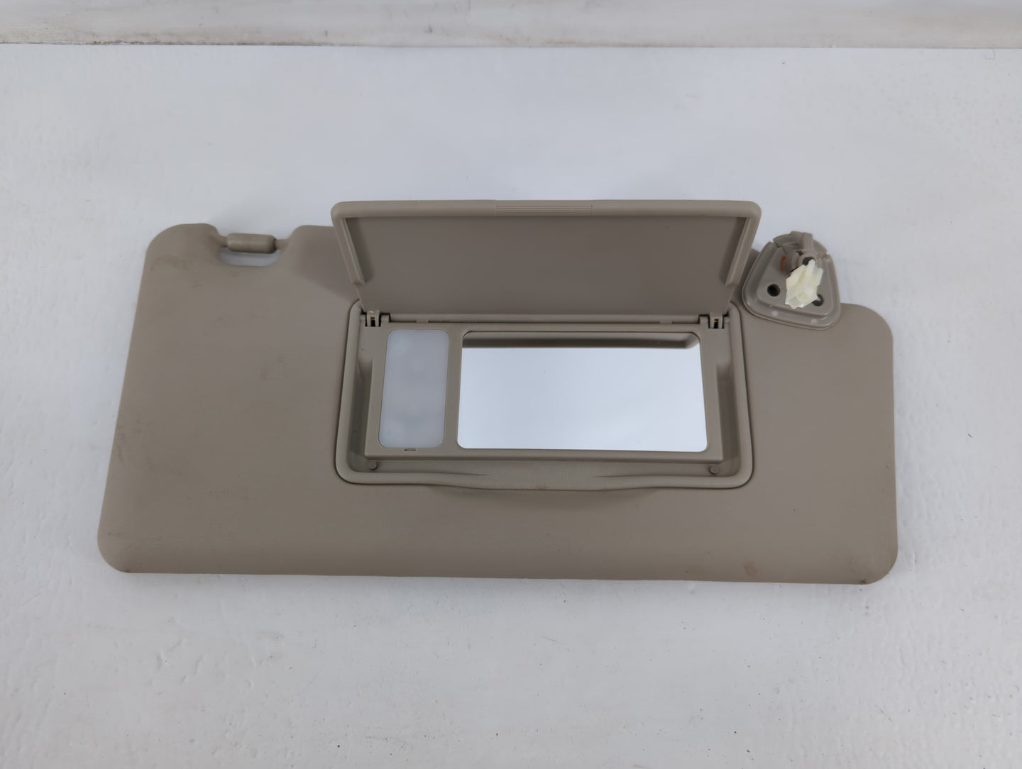 2008-2015 Nissan Rogue Sun Visor Shade Replacement Passenger Right Mirror Fits Fits 2008 2009 2010 2011 2012 2013 2014 2015 