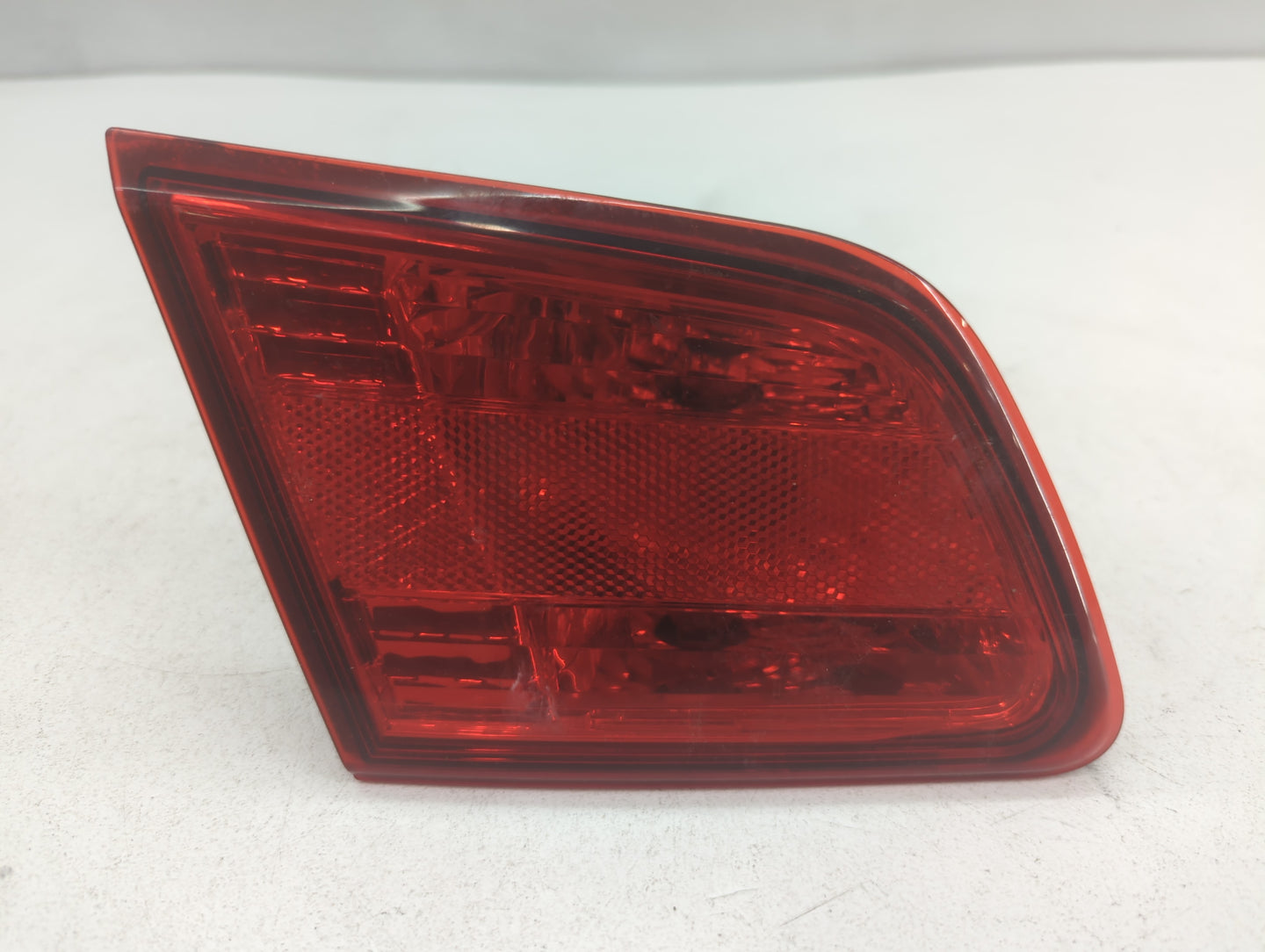 2009-2015 Nissan Rogue Tail Light Assembly Driver Left OEM P/N:2PA 946 099 Fits Fits 2009 2010 2011 2012 2013 2014 2015 OEM 