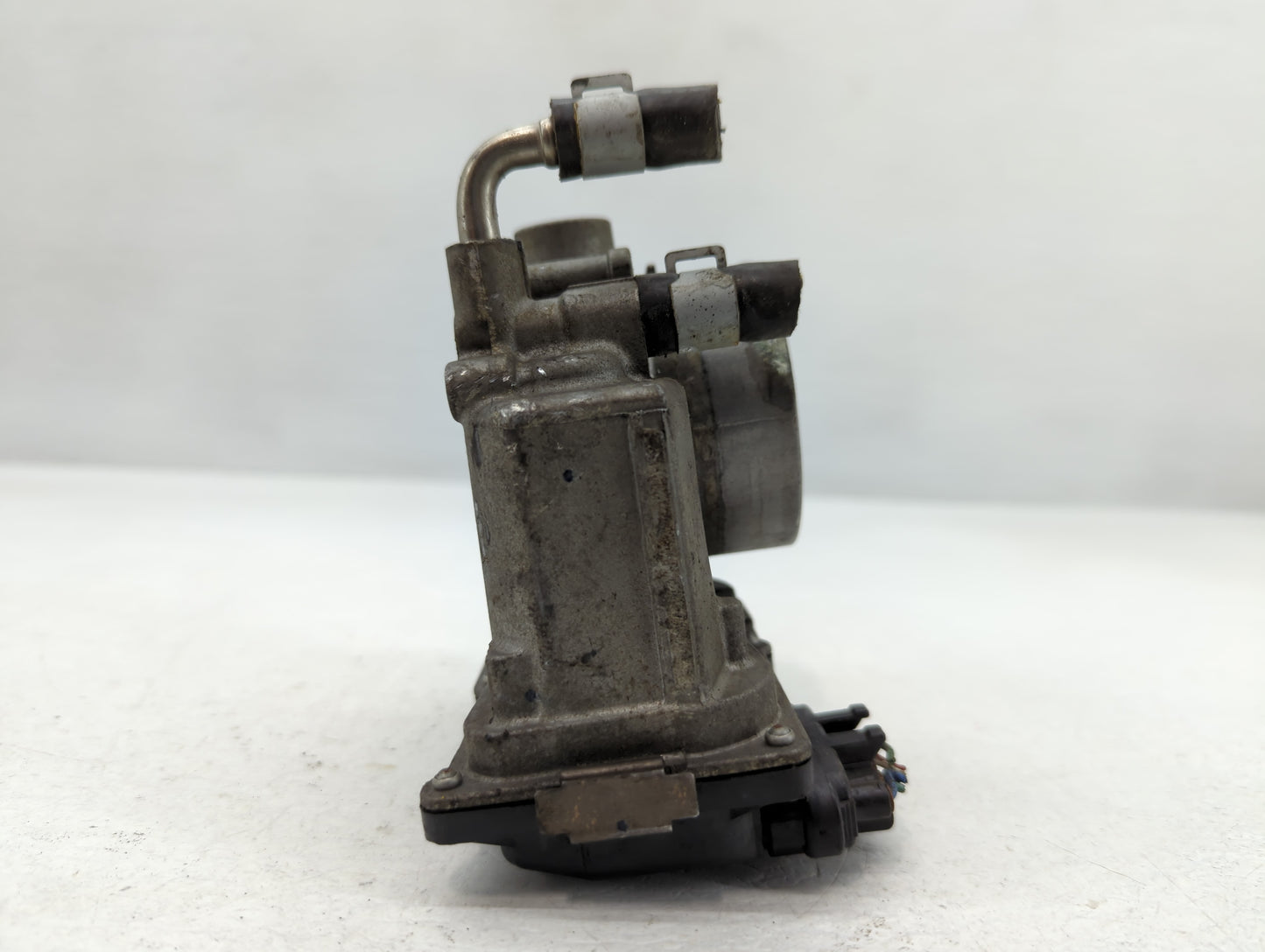 2014-2020 Nissan Rogue Throttle Body P/N:3TA60-01 Fits Fits 2013 2014 2015 2016 2017 2018 2019 2020 OEM Used Auto Parts - Oe