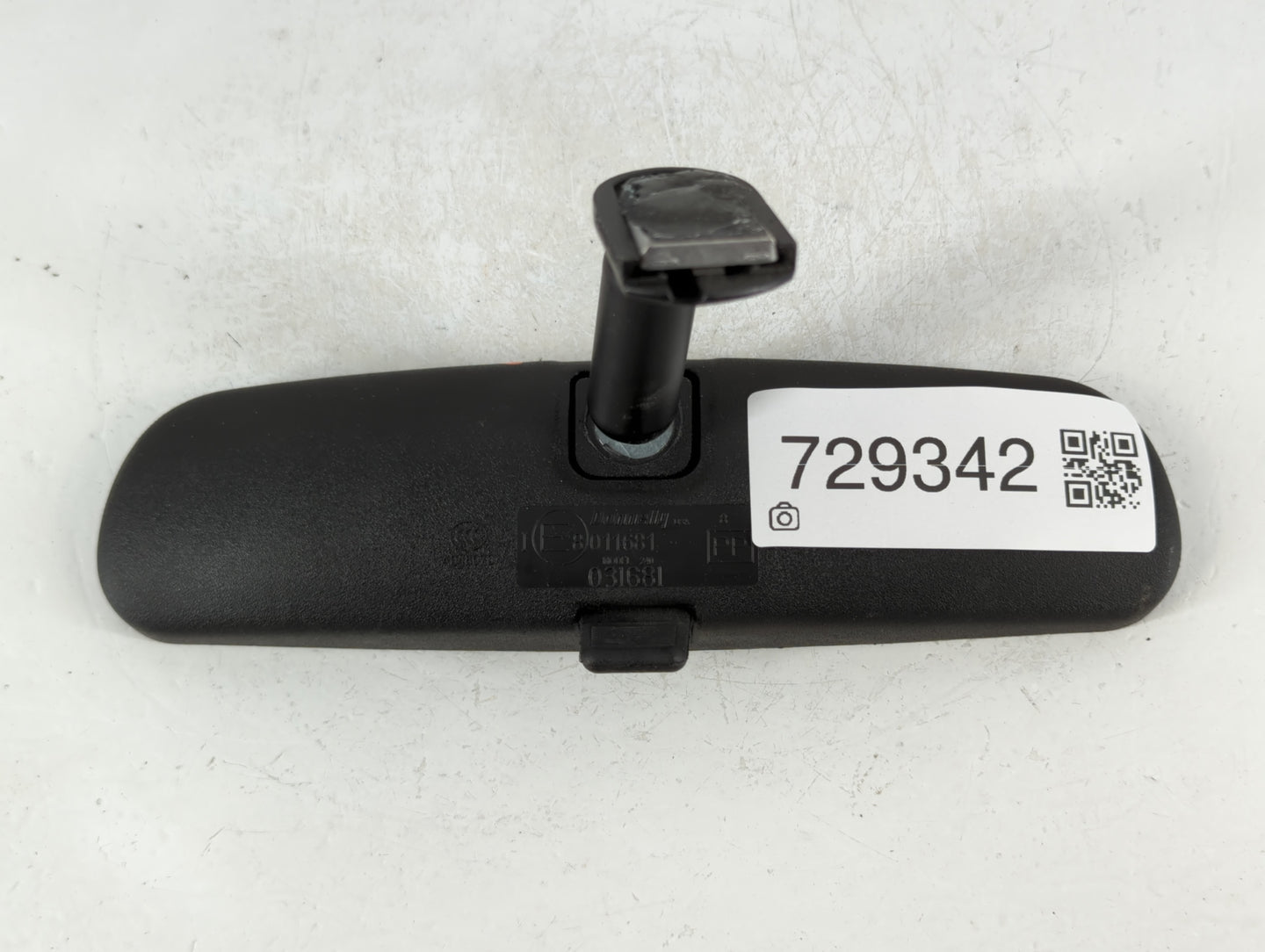 2010-2016 Nissan Rogue Interior Rear View Mirror Replacement OEM P/N:E8011681 Fits OEM Used Auto Parts - Oemusedautoparts1.c