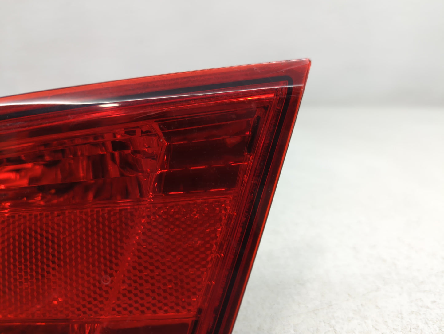 2008-2015 Nissan Rogue Tail Light Assembly Passenger Right OEM P/N:2PA 946 099 Fits Fits 2008 2009 2010 2011 2012 2013 2014 
