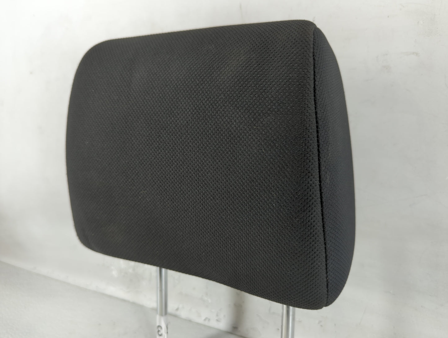 2014-2015 Nissan Rogue Headrest Head Rest Front Driver Passenger Seat - Oemusedautoparts1.com