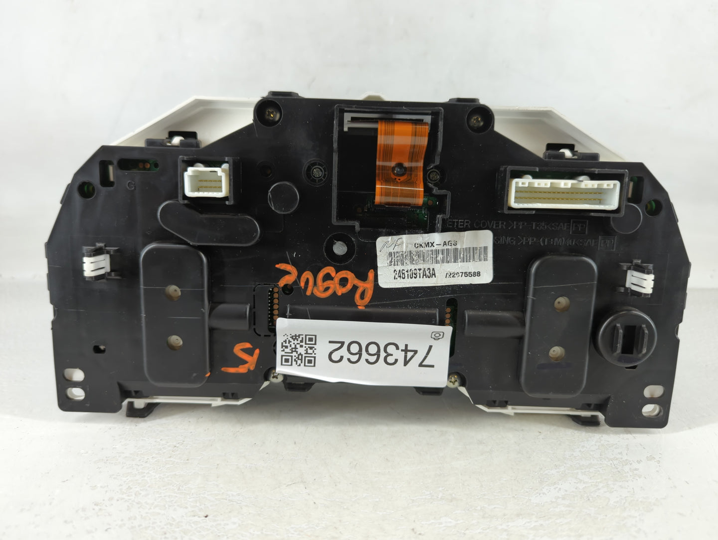 2014-2015 Nissan Rogue Instrument Cluster Speedometer Gauges P/N:24810 1VX5C Fits Fits 2014 2015 OEM Used Auto Parts - Oemus