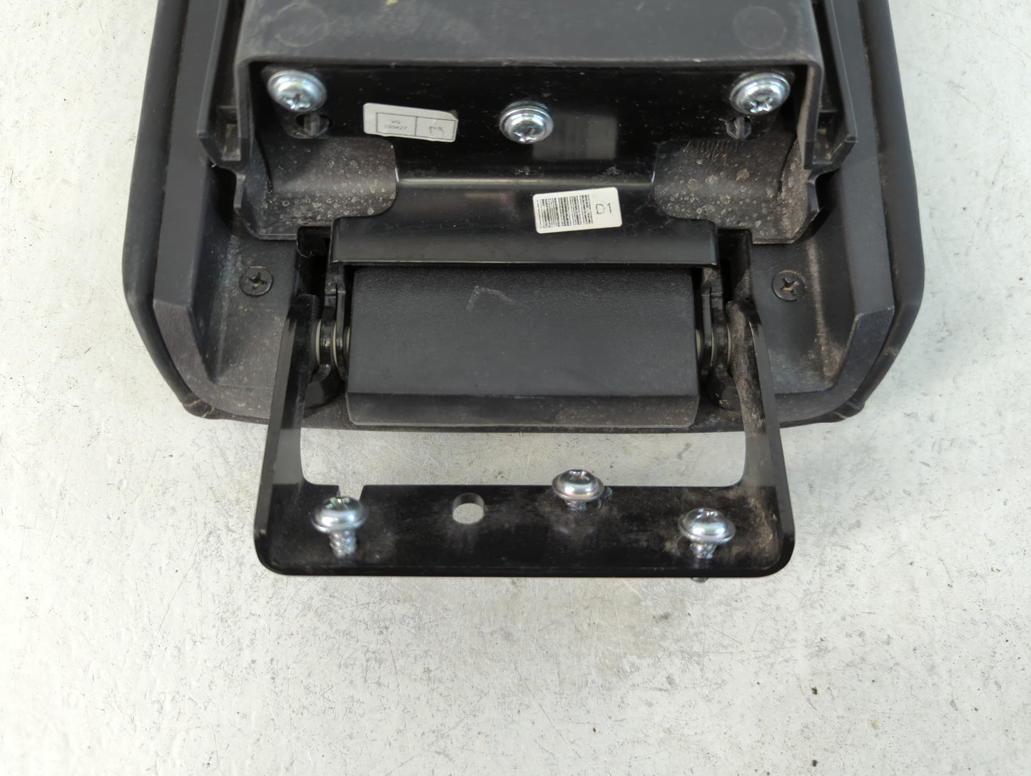 2015 Nissan Rogue Center Console Armrest Cover Lid Fits OEM Used Auto Parts - Oemusedautoparts1.com