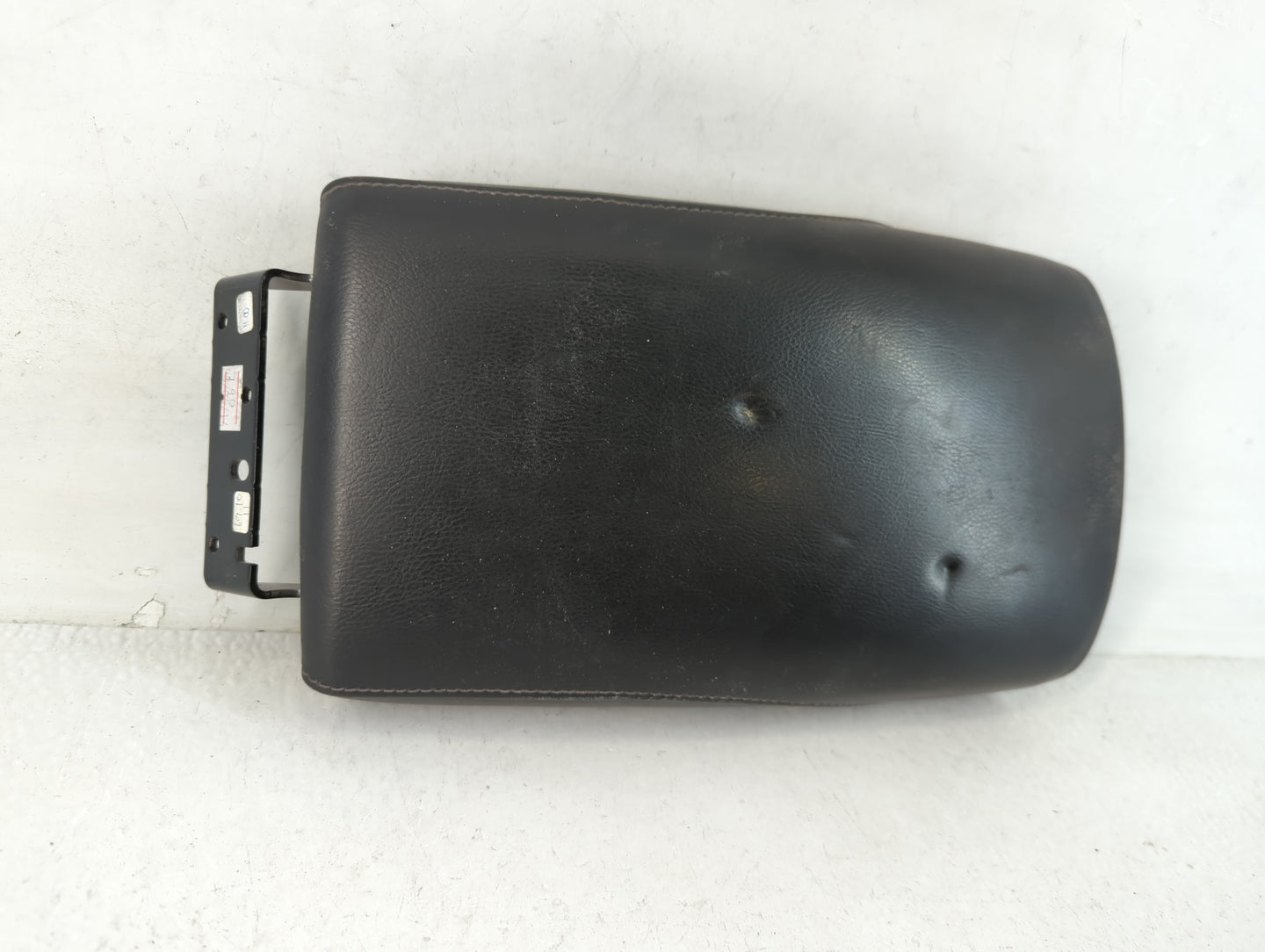 2015 Nissan Rogue Center Console Armrest Cover Lid Fits OEM Used Auto Parts - Oemusedautoparts1.com