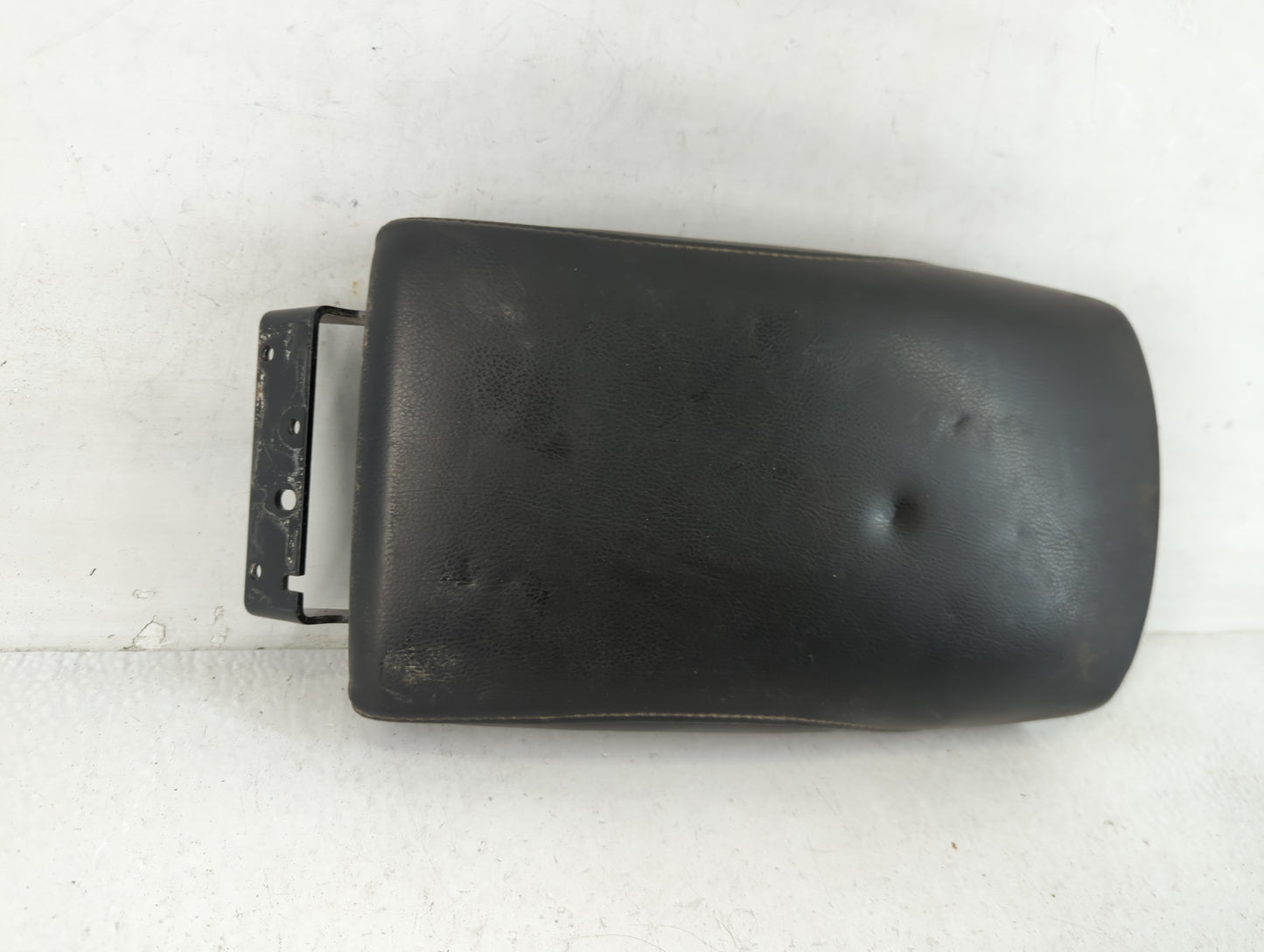 2015 Nissan Rogue Center Console Armrest Cover Lid Fits OEM Used Auto Parts - Oemusedautoparts1.com