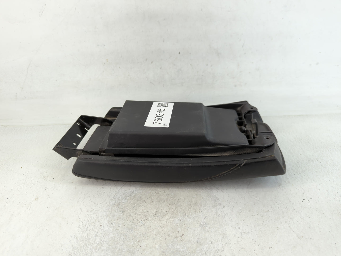 2015 Nissan Rogue Center Console Armrest Cover Lid Fits OEM Used Auto Parts - Oemusedautoparts1.com
