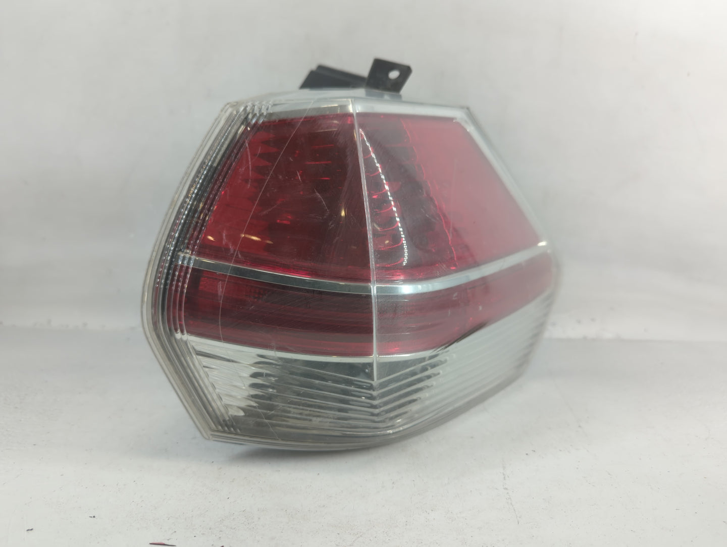 2015 Nissan Rogue Tail Light Assembly Driver Left OEM Fits OEM Used Auto Parts - Oemusedautoparts1.com