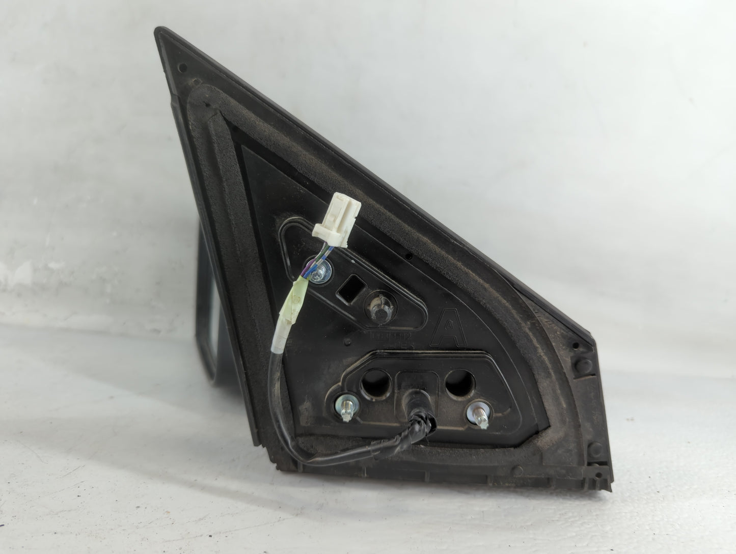 2008-2015 Nissan Rogue Driver Side View Mirror - Left Door Mirror OEM Used - Oemusedautoparts1.com