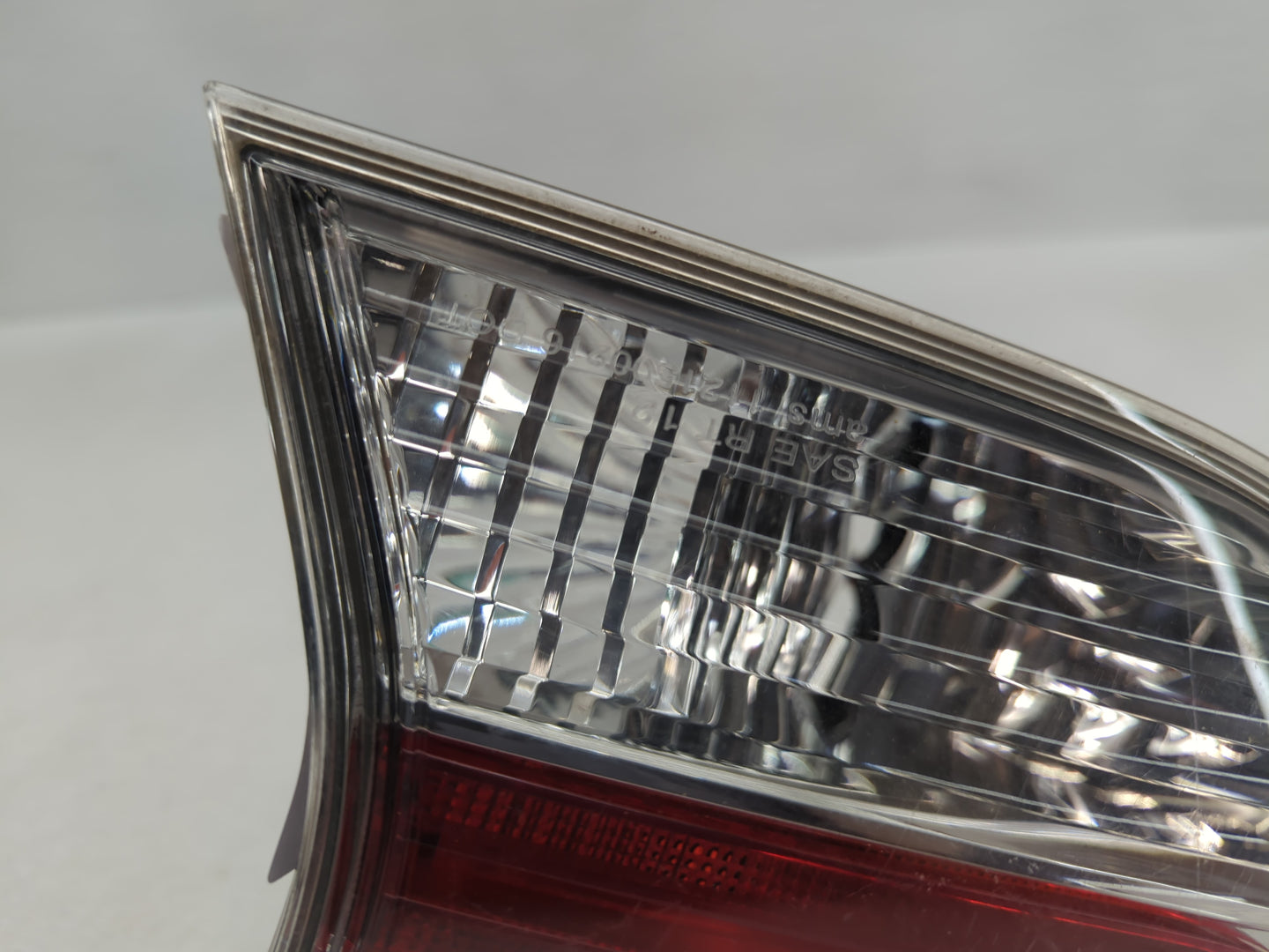 2015-2017 Nissan Rogue Tail Light Assembly Passenger Right OEM P/N:IF1J069841 Fits Fits 2015 2016 2017 OEM Used Auto Parts -