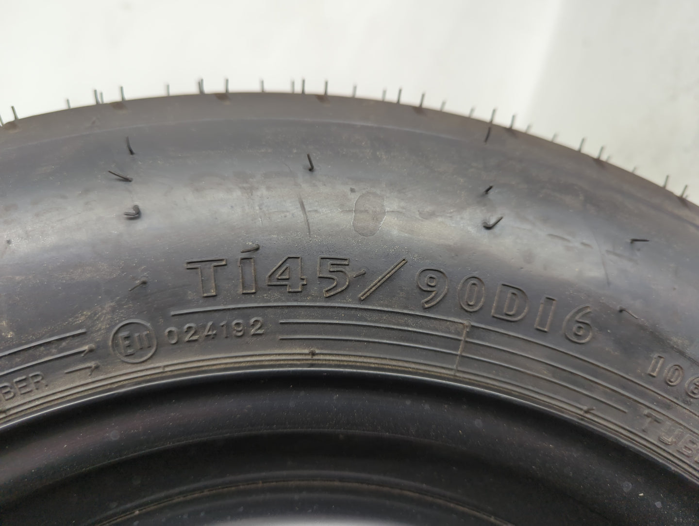 2014-2015 Nissan Rogue Spare Donut Tire Wheel Rim Oem - Oemusedautoparts1.com