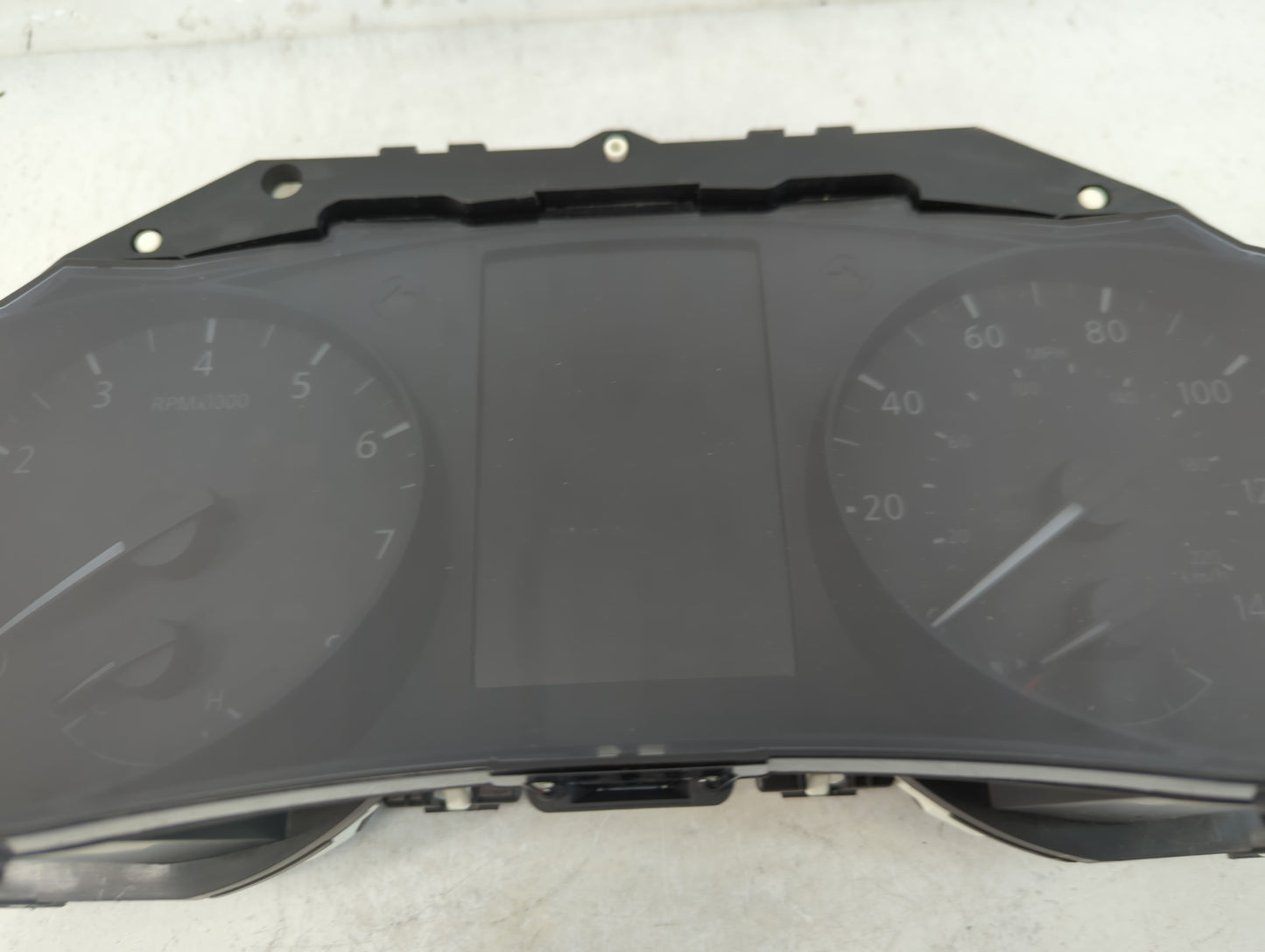 2014-2015 Nissan Rogue Instrument Cluster Speedometer Gauges P/N:5HA3A/V4SS Fits Fits 2014 2015 OEM Used Auto Parts - Oemuse