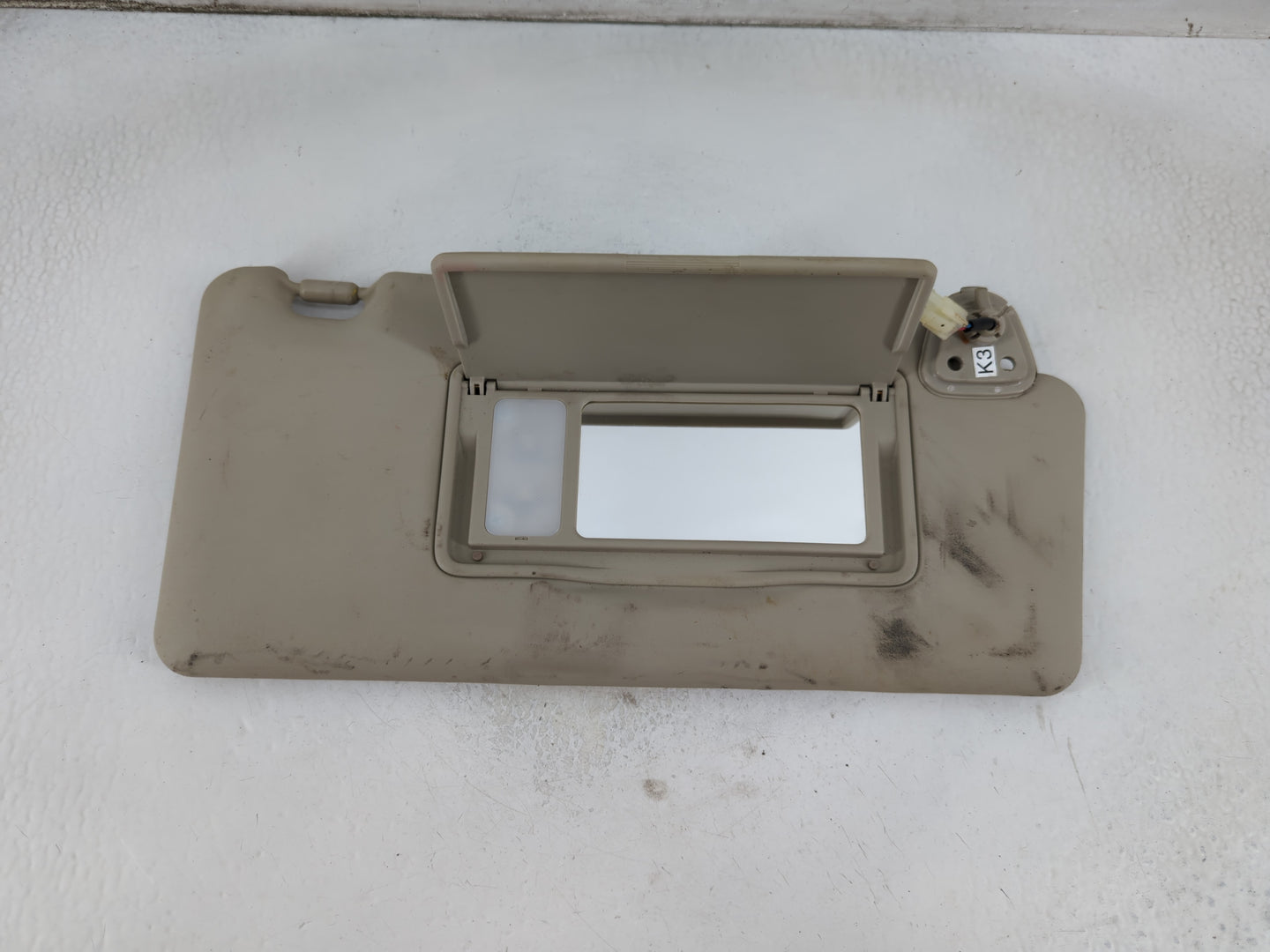 2008-2015 Nissan Rogue Sun Visor Shade Replacement Passenger Right Mirror Fits Fits 2008 2009 2010 2011 2012 2013 2014 2015 