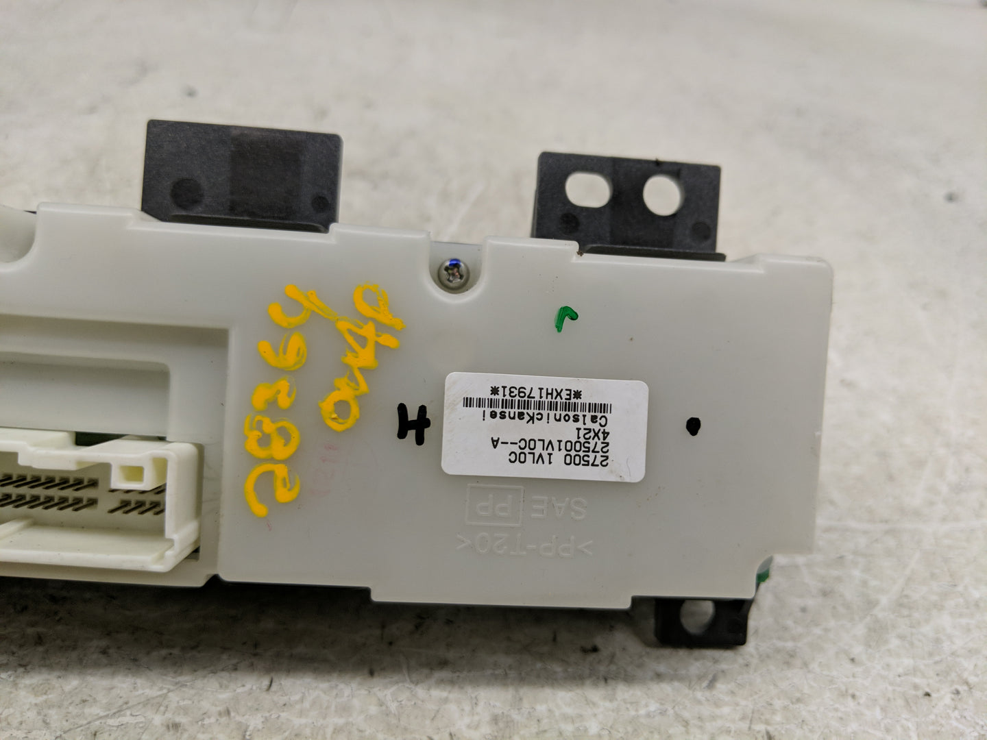 2011-2015 Nissan Rogue Climate Control Module Temperature AC/Heater Replacement P/N:27500 1VL0C Fits Fits 2011 2012 2013 201