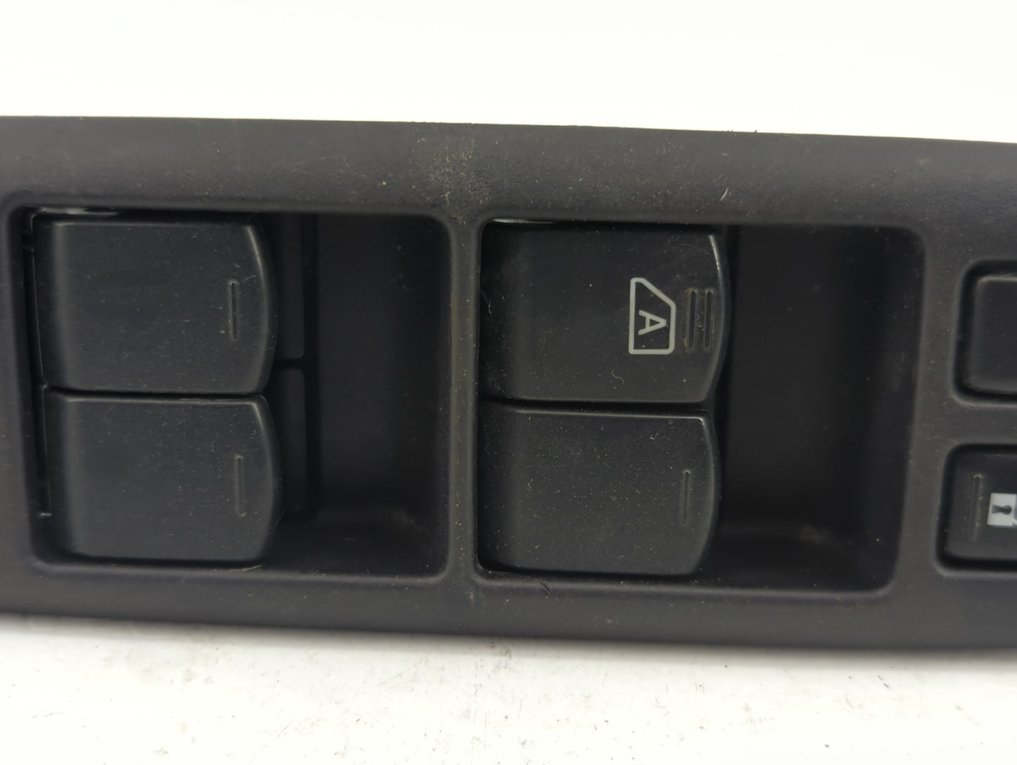 2015 Nissan Rogue Master Power Window Switch Replacement Driver Side Left Fits OEM Used Auto Parts - Oemusedautoparts1.com