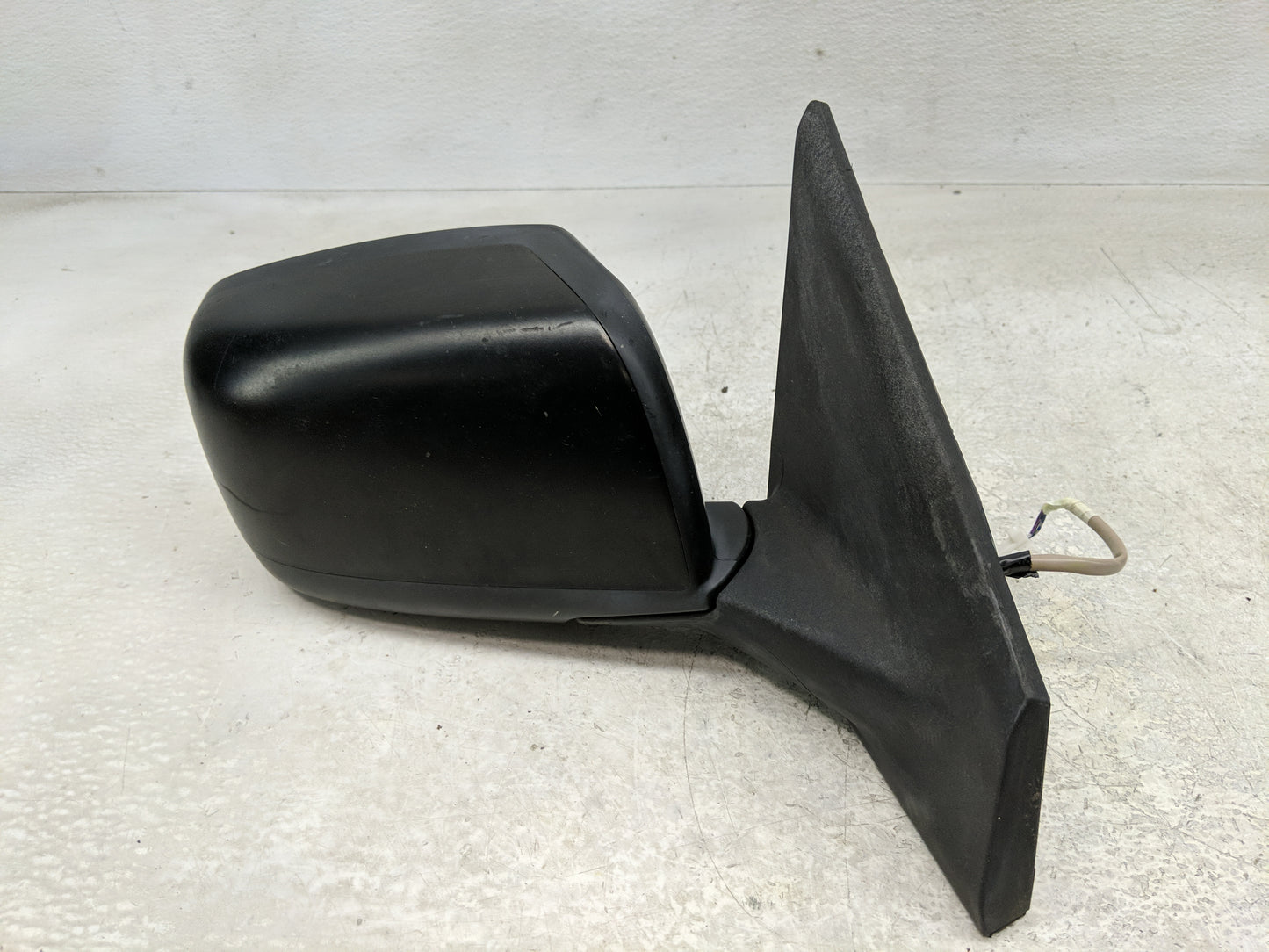 2015 Nissan Rogue Passenger Side View Mirror - Right Door Mirror OEM Used - Oemusedautoparts1.com