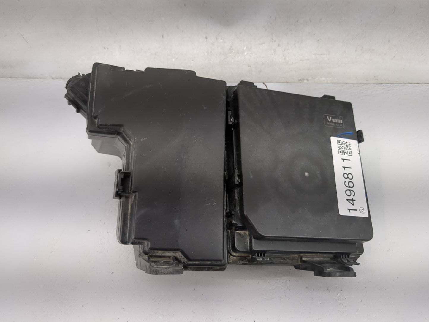 2015 Nissan Rogue Select Fusebox Fuse Box Panel Relay Module P/N:284B6 JG03A Fits Fits 2012 2013 2014 OEM Used Auto Parts - 