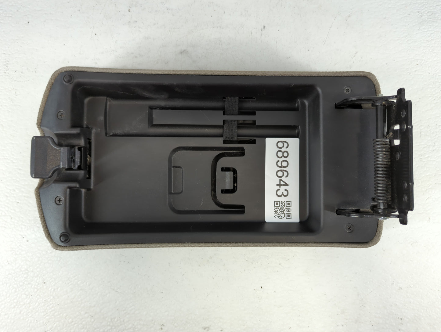 2015 Nissan Rogue Select Center Console Armrest Cover Lid Grey - Oemusedautoparts1.com