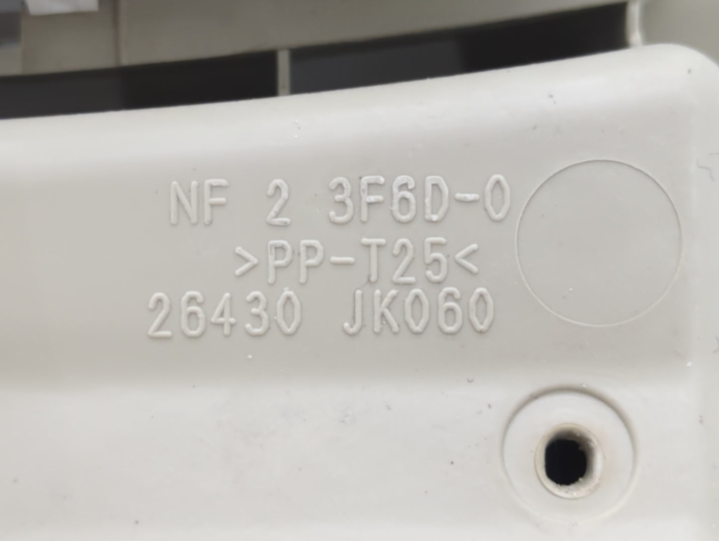 2015 Nissan Rogue Select Overhead Roof Console - Oemusedautoparts1.com